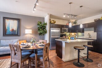 Building Photo - Limited-Time Incentive: 8 Weeks Free & $0 ...