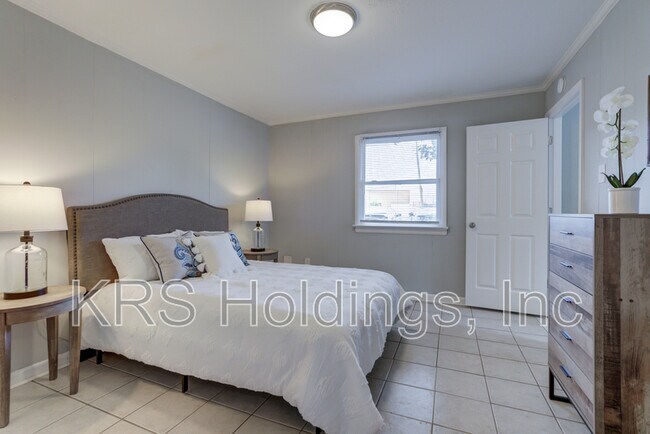 Building Photo - 4119 Richmond Hwy