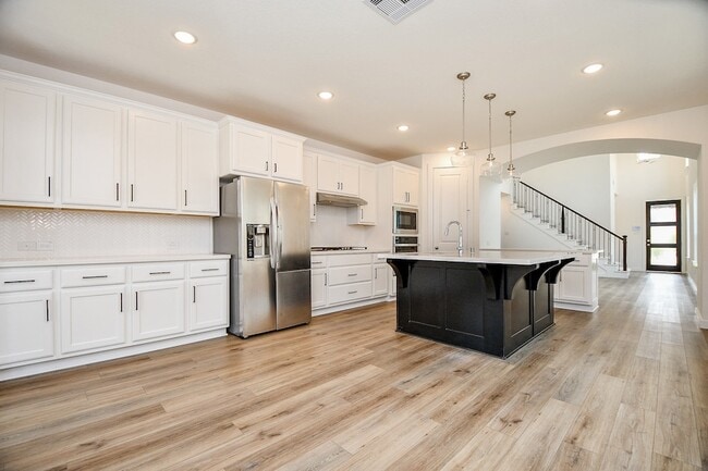 Building Photo - 943 Malibu Shr Ln