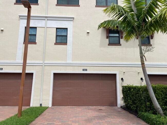 Building Photo - 5412 Watts Ter