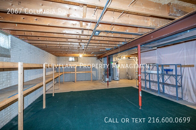 Building Photo - 2067 Columbia Rd