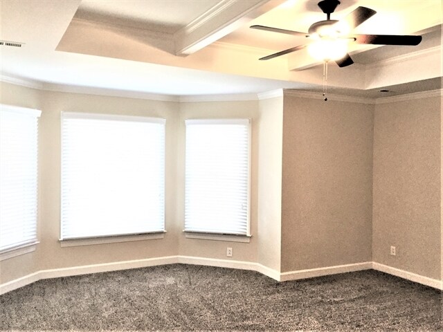 Building Photo - 8401 Forest Shadow Cir