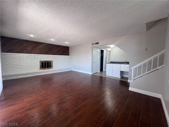 Building Photo - 3850 S Spitze Dr
