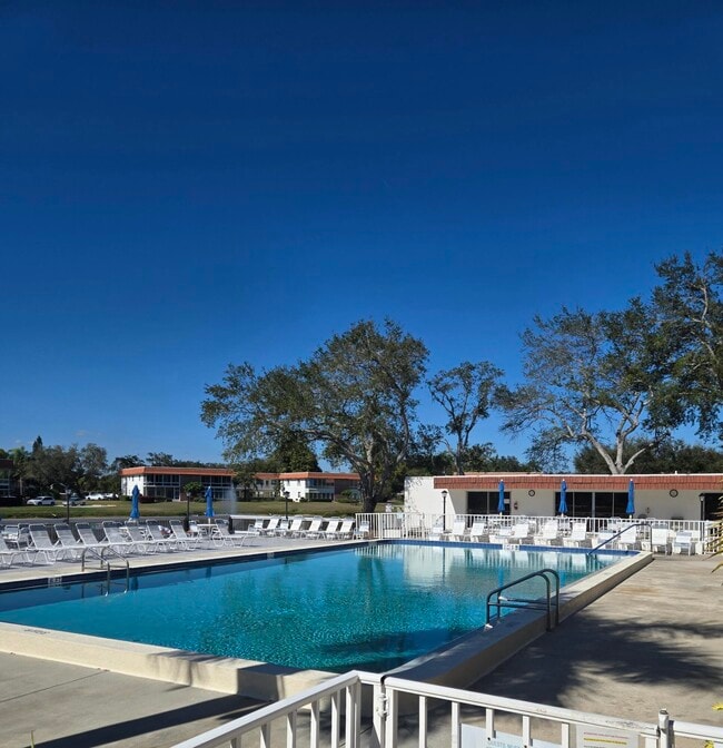 Building Photo - 1225 NW 21st St