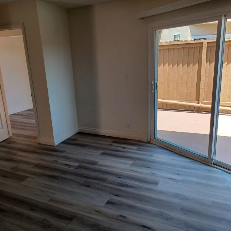 Building Photo - 4901 Heil Ave