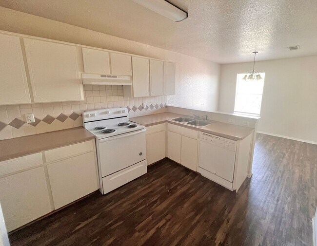 Building Photo - NEW IN MANAGEMENT - AVAILABLE NOW! SECTION 8 ACCEPTED