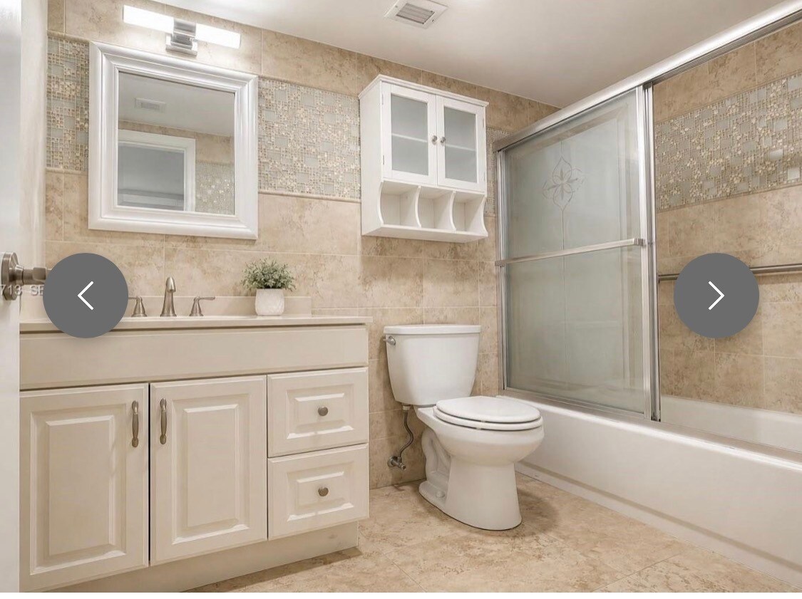 Bathroom - 12590 NE 16th Ave