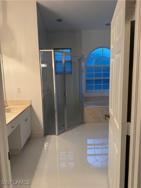 Building Photo - 871 Desoto Blvd S