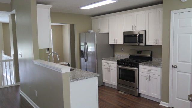 Building Photo - 944 Aspen Dr