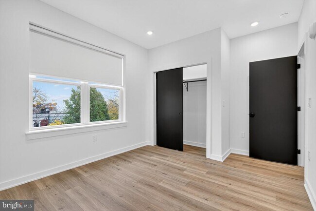 Building Photo - 2219 N 4th St