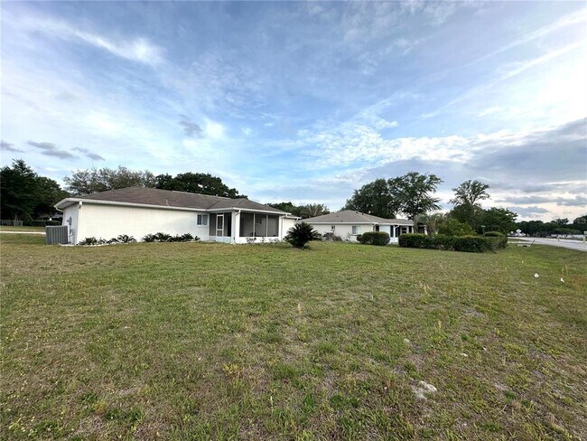 Building Photo - 10312 SW 61st Terrace Rd