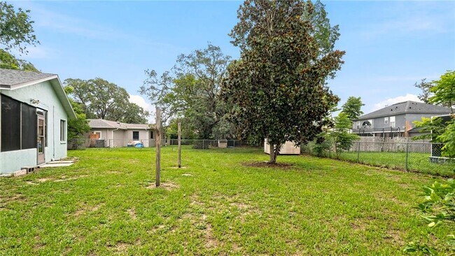 Building Photo - 8296 Gallup Rd