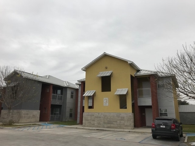 Building Photo - 501 Shiloh Dr