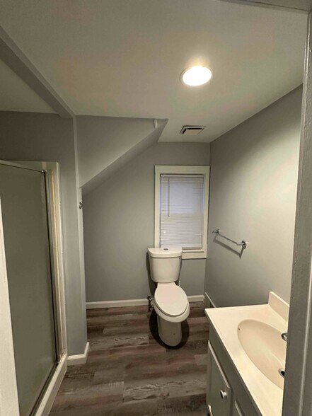 Building Photo - 2340 Electric St