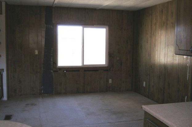 Building Photo - 44700 CA-371