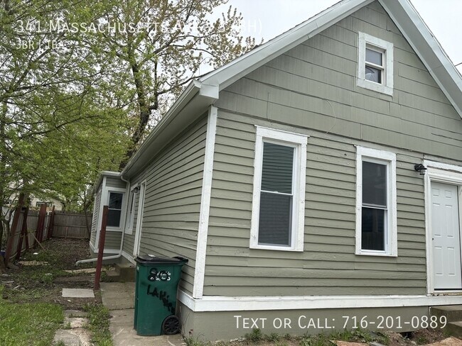 Primary Photo - 341 Massachusetts Ave