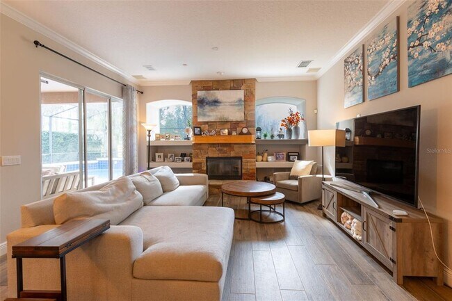 Building Photo - 1084 Shadowmoss Cir