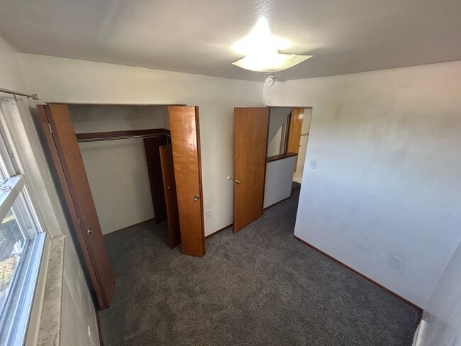 Building Photo - Arnold1313-1315