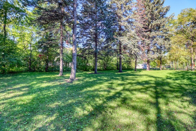 Building Photo - 1817 14th St S