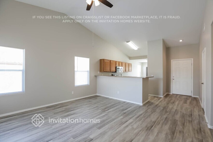 Building Photo - 6224 S 20th Gln