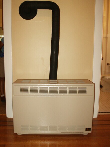 Building Photo - 2227 J St