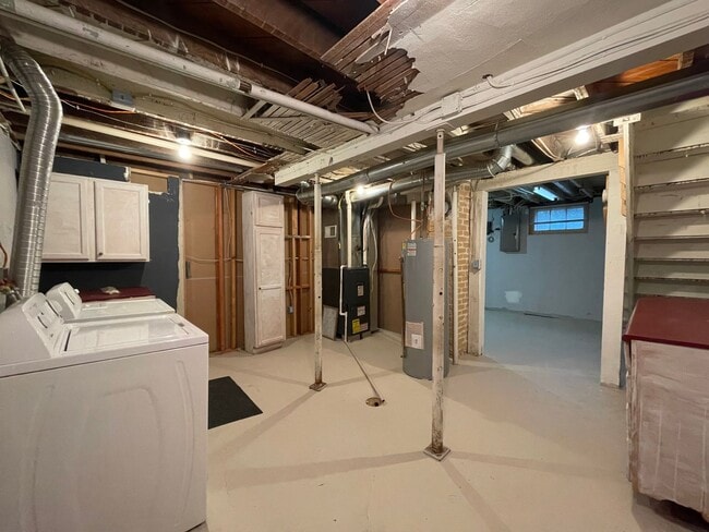 Building Photo - Cozy Three Bedroom in the Heart of Minot