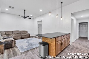 Building Photo - 24704 Killarney Rd
