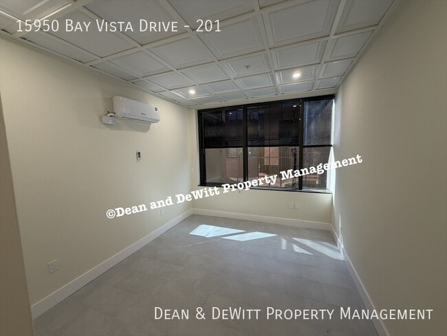 Building Photo - 15950 Bay Vista Dr