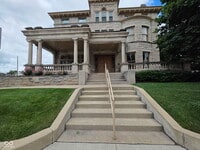 Building Photo - 2105 N Meridian St