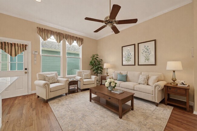 Building Photo - 431 Westmoreland St