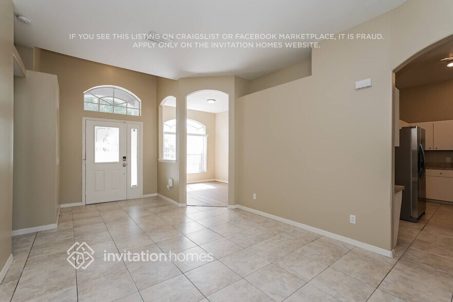 Building Photo - 2223 Towering Oaks Cir