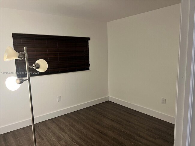 Building Photo - 19055 NW 62nd Ave