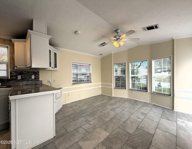 Building Photo - 4825-4A1A A1A S