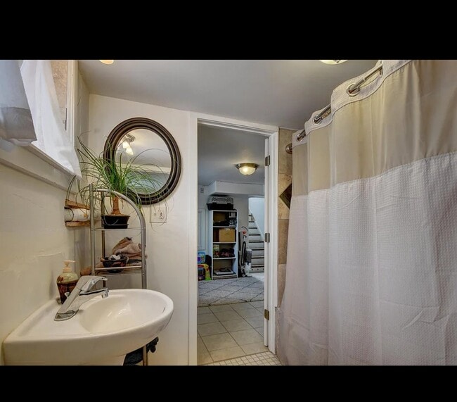 Building Photo - 4720 Alcott St