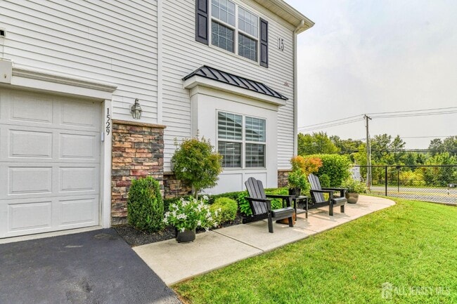 Primary Photo - 1529 Paxton Ln