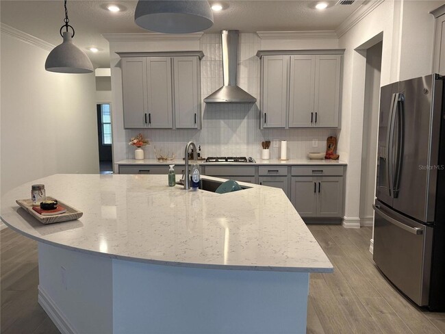 Building Photo - 11679 74th Cir E