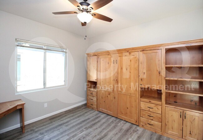 Building Photo - 13030 N Spinystar Dr
