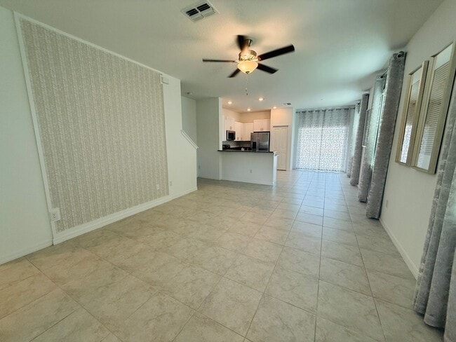 Building Photo - MOVE IN SPECIAL - Townhouse in Land O' Lakes - The Townes at Lake Thomas