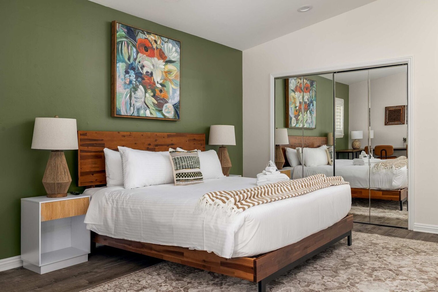 Building Photo - 4880 Kane St