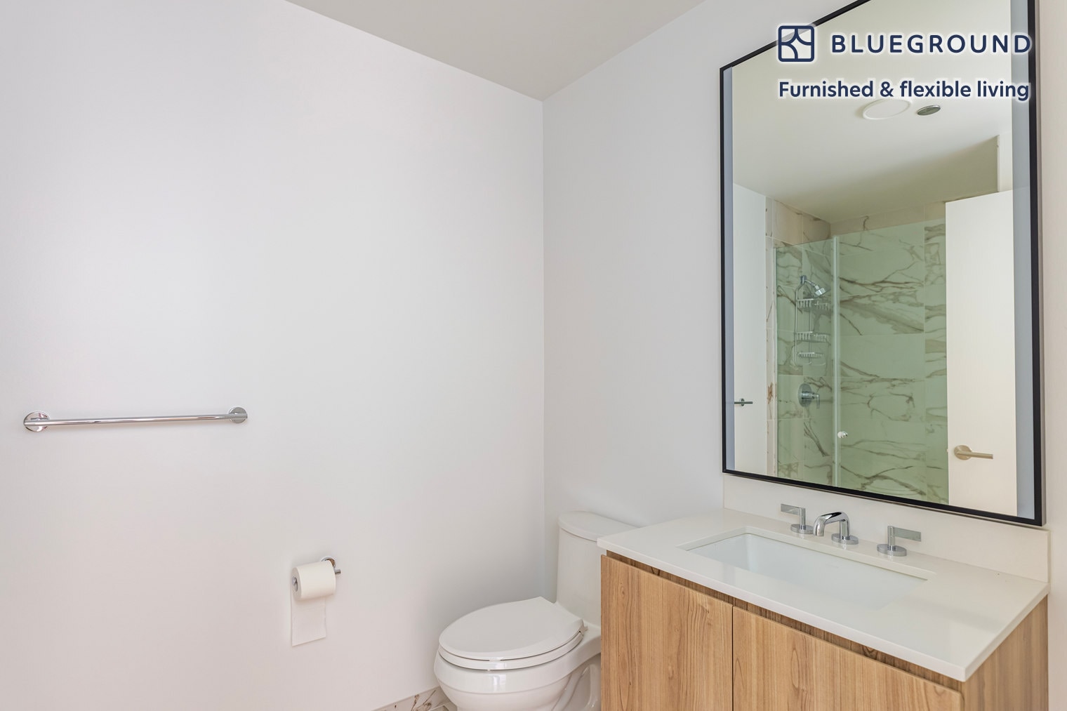 Building Photo - 1000 S Michigan Ave