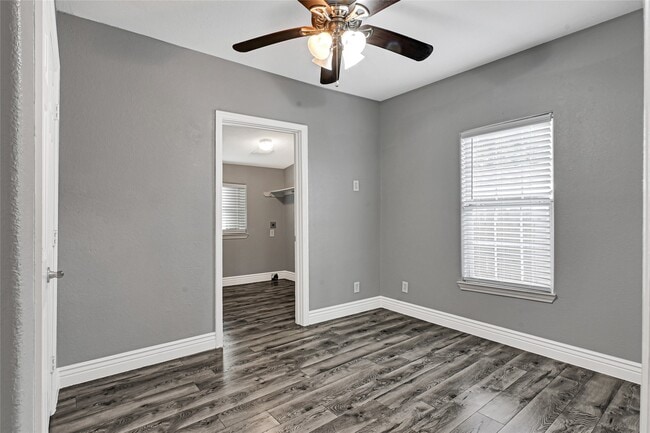 Building Photo - 8005 Wiggins St