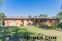 Building Photo - 8635 W Tennessee Pl