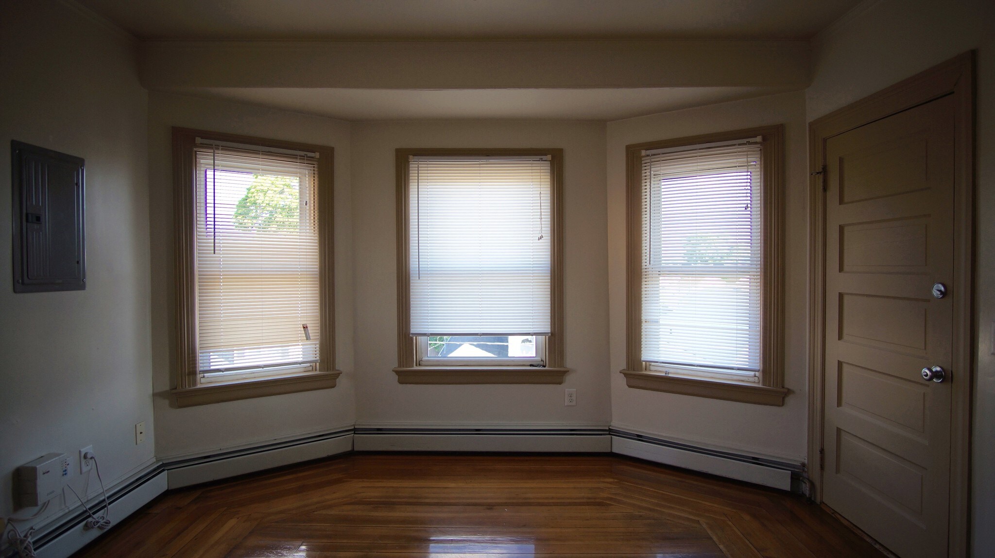 Building Photo - 47 Carolina Ave