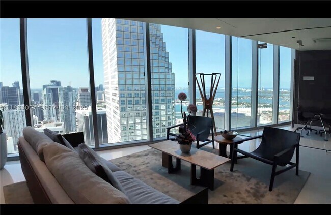 Building Photo - 300 Biscayne Blvd