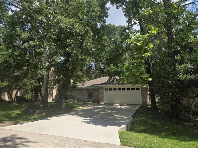 Building Photo - 21 N Waxberry Rd