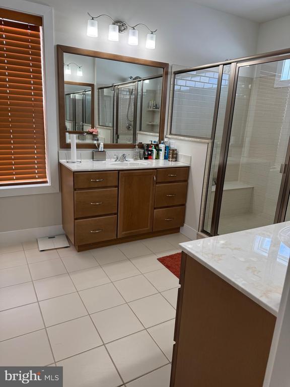 Building Photo - 125 Maggie Ln