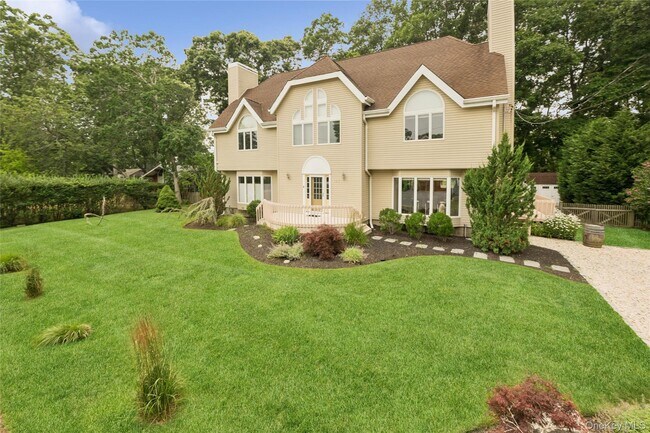 Building Photo - 185 Inlet Ln