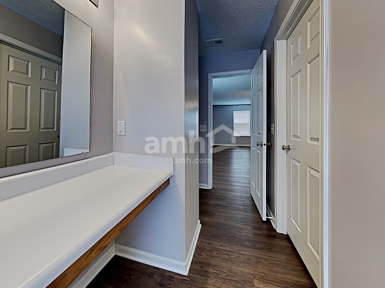 Building Photo - 1276 Ivory Ct