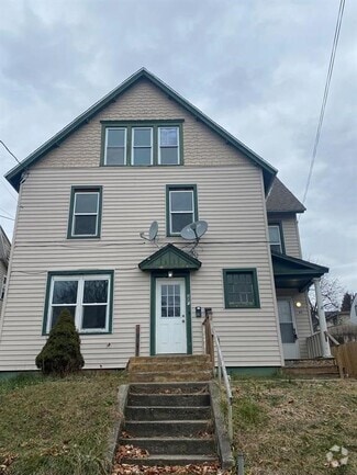 Building Photo - 63 Sterling St