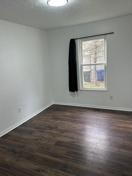 Building Photo - 3891 Millstone Rd